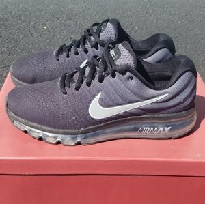 Women's Nike Air Max 2017 Sneakers